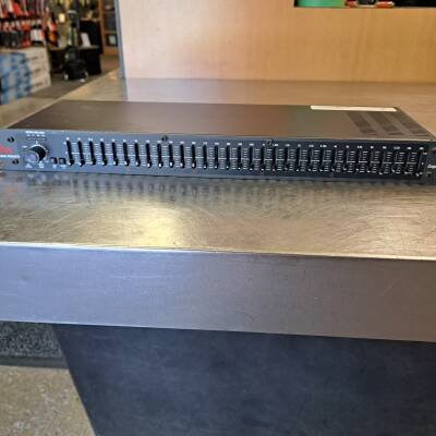 Dbx 131S - Single 31 Band Graphic EQ | Long & McQuade